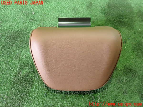 2UPJ-24027150]アウディ・A5 カブリオレ(8FCALF)右2列目ヘッドレスト 中古_m0002.jpg
