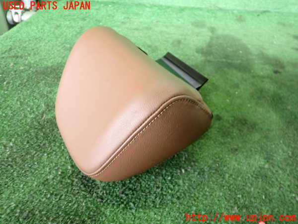2UPJ-24027150]アウディ・A5 カブリオレ(8FCALF)右2列目ヘッドレスト 中古_m0004.jpg