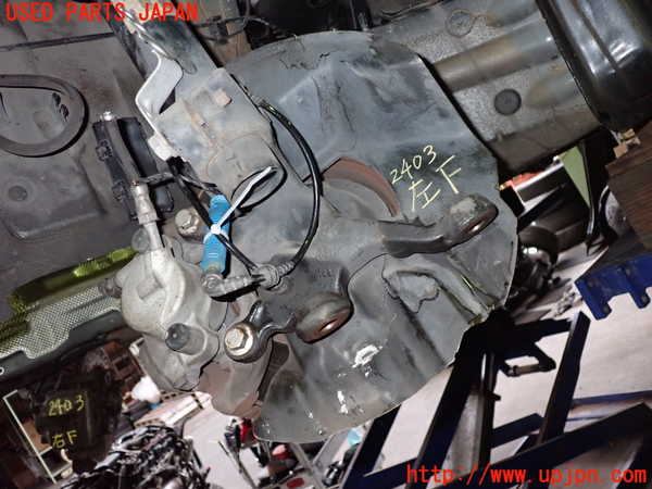 2UPJ-24034295]BMW Z4 ロードスター(BU25)左フロントナックルハブ 中古 【E85】_m0002.jpg