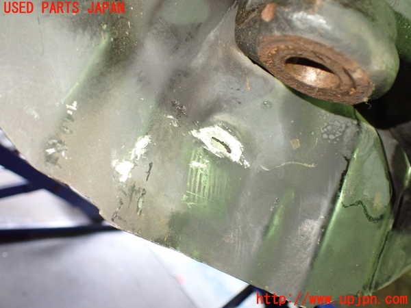 2UPJ-24034295]BMW Z4 ロードスター(BU25)左フロントナックルハブ 中古 【E85】_m0003.jpg