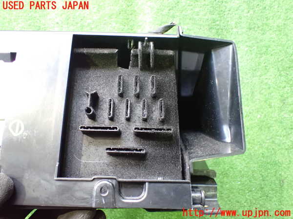 2UPJ-24037516]BMW Z4 ロードスター(BU25)グローブボックス1 中古 【E85】_m0004.jpg