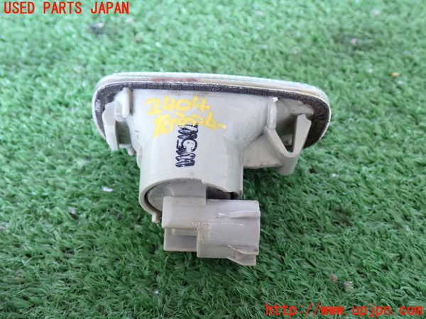 2UPJ-24041160]ランクルプラド(RZJ120W)右ウィンカーレンズ 中古_m0002.jpg