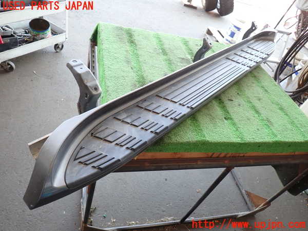 2UPJ-24041392]ランクルプラド(RZJ120W)左サイドステップ 中古_m0001.jpg