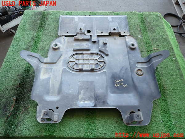2UPJ-24042170]ランクルプラド(RZJ120W)エンジンアンダーカバー 中古_m0002.jpg