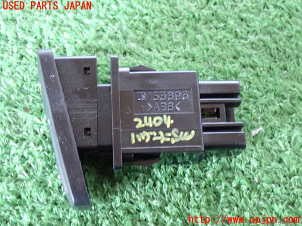 2UPJ-24046290]ランクルプラド(RZJ120W)ハザードスイッチ 中古_m0002.jpg
