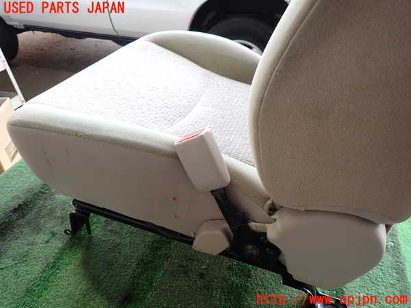 2UPJ-24047035]ランクルプラド(RZJ120W)運転席シート 中古_m0004.jpg