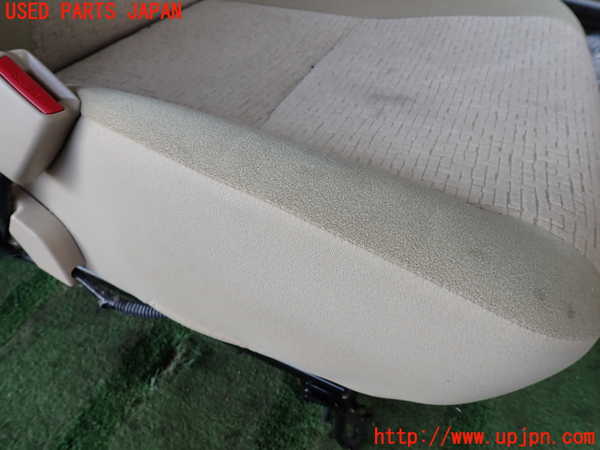 2UPJ-24047065]ランクルプラド(RZJ120W)助手席シート 中古_m0003.jpg
