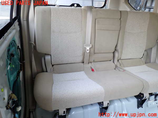 2UPJ-24047145]ランクルプラド(RZJ120W)右2列目シート 中古_m0001.jpg