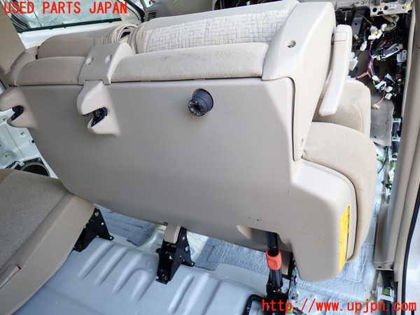 2UPJ-24047145]ランクルプラド(RZJ120W)右2列目シート 中古_m0004.jpg