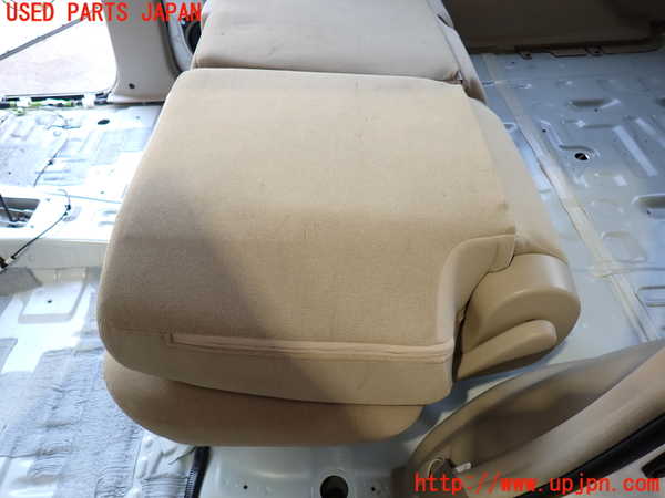 2UPJ-24047175]ランクルプラド(RZJ120W)左2列目シート 中古_m0002.jpg