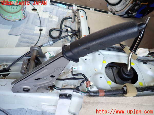 2UPJ-24047550]ランクルプラド(RZJ120W)サイドブレーキレバー 中古_m0001.jpg