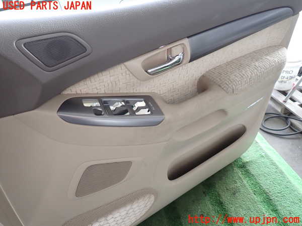 2UPJ-24041234]ランクルプラド(RZJ120W)右前ドア内張り 中古_m0004.jpg
