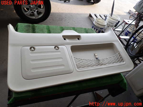 2UPJ-24041578]ランクルプラド(RZJ120W)バックドア内張り 中古_m0001.jpg