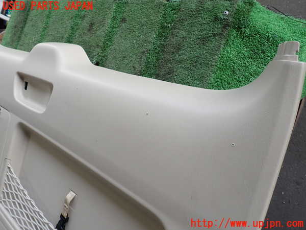 2UPJ-24041578]ランクルプラド(RZJ120W)バックドア内張り 中古_m0003.jpg