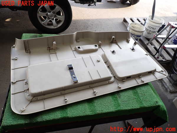 2UPJ-24041578]ランクルプラド(RZJ120W)バックドア内張り 中古_m0004.jpg