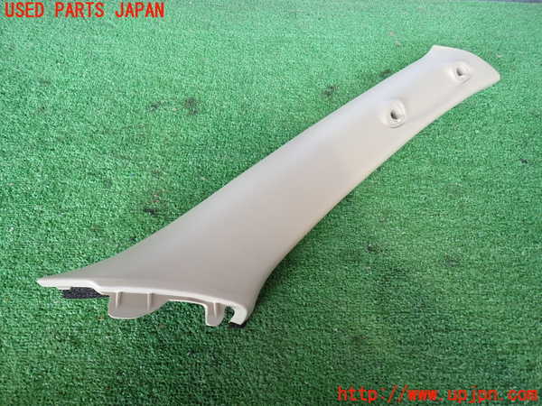 2UPJ-24047655]ランクルプラド(RZJ120W)右フロントピラートリム 中古_m0001.jpg