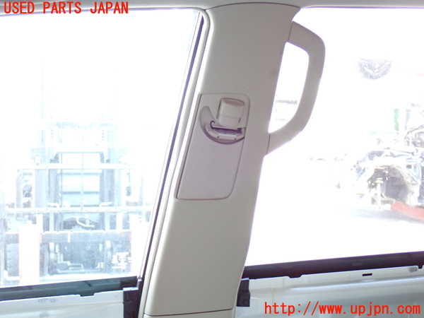2UPJ-24047665]ランクルプラド(RZJ120W)右センターピラートリム 中古_m0002.jpg