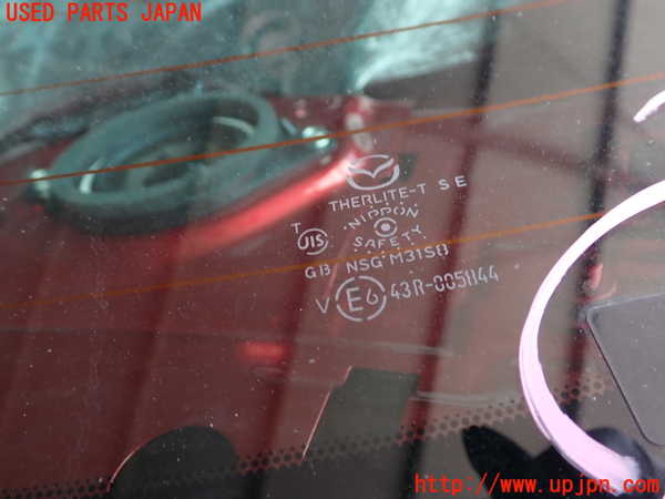 5UPJ-24051560]アテンザ セダン(MAZDA6)(GJ5FP)リアガラス 中古_m0002.jpg