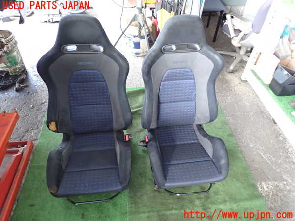 2UPJ-24067011]ランエボ8(CT9A)シートセット 中古_m0001.jpg