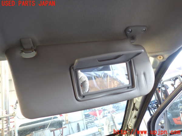 5UPJ-24067625]ランエボ8(CT9A)室内サンバイザー右側 中古_m0003.jpg