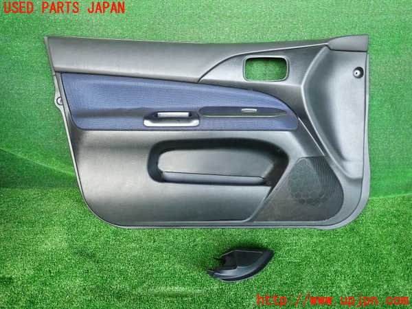 5UPJ-24061264]ランエボ8(CT9A)左前ドア内張り 中古_m0001.jpg