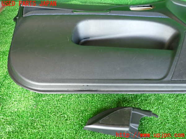 5UPJ-24061264]ランエボ8(CT9A)左前ドア内張り 中古_m0005.jpg