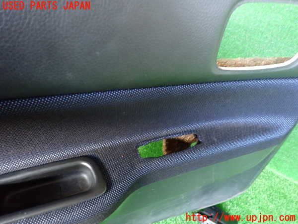 5UPJ-24061324]ランエボ8(CT9A)左後ドア内張り 中古_m0003.jpg