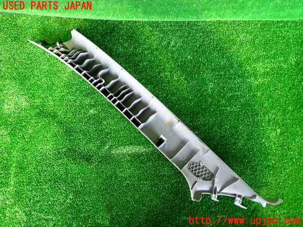 2UPJ-24067655]ランエボ8(CT9A)右フロントピラートリム 中古_m0002.jpg
