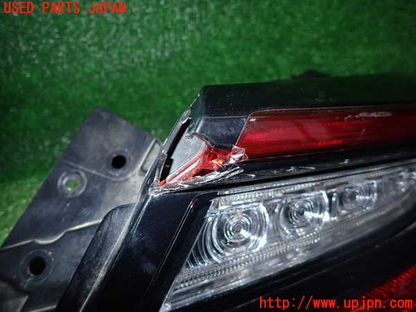 2UPJ-24071530]BRZ(86)(ZD8)右テールランプ 【ジャンク品】 中古_m0002.jpg