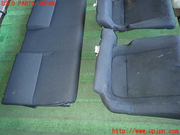 5UPJ-24077385]BRZ(86)(ZD8)リアシート 【ジャンク品】 中古_m0003.jpg