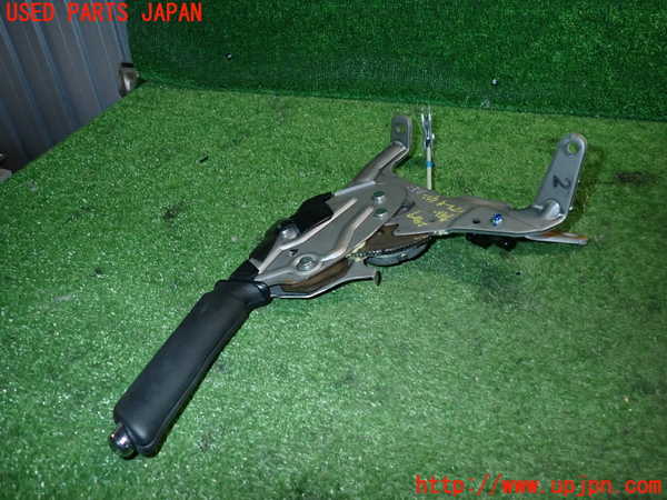 2UPJ-24077550]BRZ(86)(ZD8)サイドブレーキレバー 中古_m0002.jpg