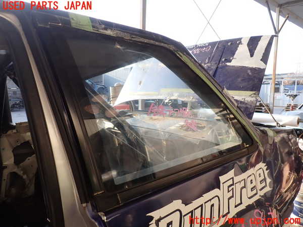 5UPJ-24081382]スプリンター トレノ(AE86)左クォーターガラス (43R-00033) 中古 【1986y後期】_m0001.jpg