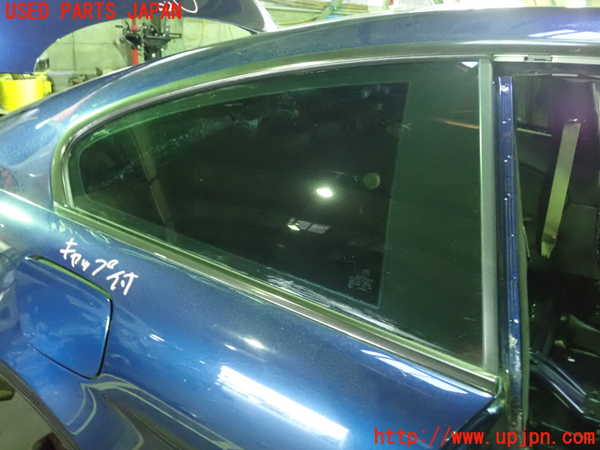 1UPJ-24091380]BMW 630i クーペ E63(EH30)右クォーターガラス M44 中古_m0001.jpg