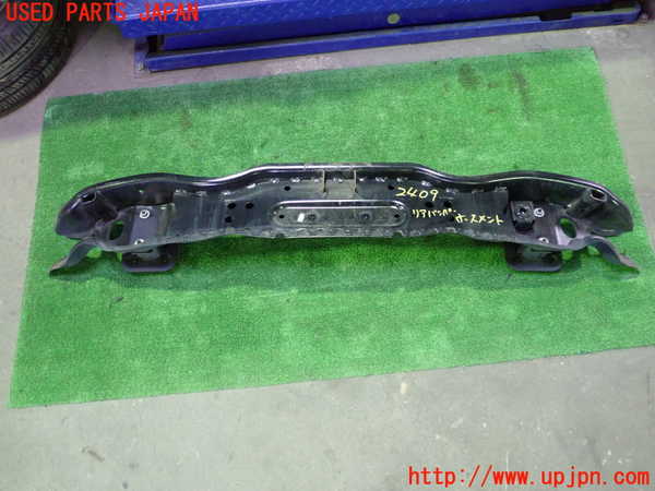 1UPJ-24091614]BMW 630i クーペ E63(EH30)リアバンパーホースメント 中古_m0001.jpg