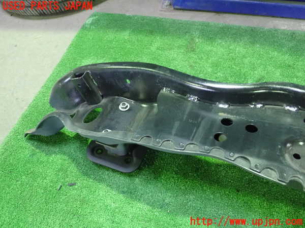 1UPJ-24091614]BMW 630i クーペ E63(EH30)リアバンパーホースメント 中古_m0004.jpg
