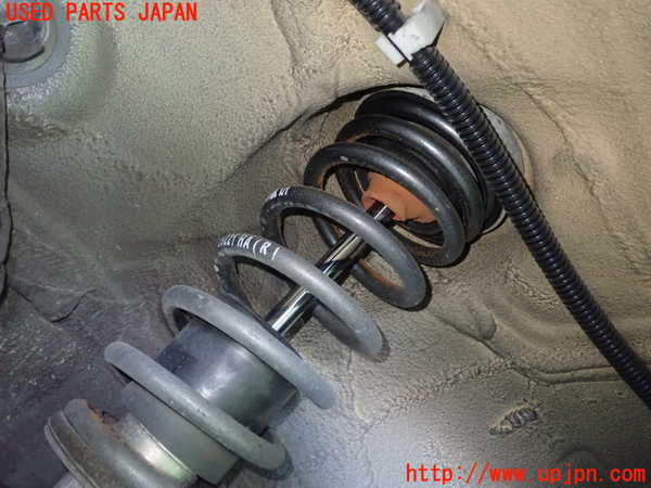 1UPJ-24095035]BMW 630i クーペ E63(EH30)右リアストラット 中古_m0002.jpg