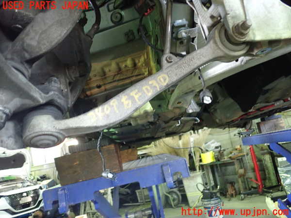 1UPJ-24095176]BMW 630i クーペ E63(EH30)右フロントロアアーム1 中古_m0001.jpg
