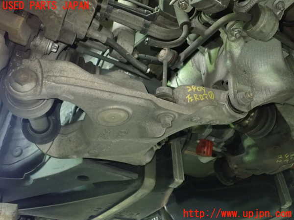 1UPJ-24095226]BMW 630i クーペ E63(EH30)左リアロアアーム1 中古_m0001.jpg