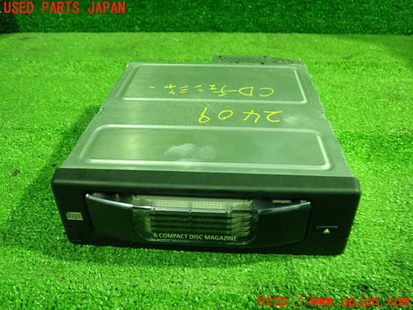 1UPJ-24096505]BMW 630i クーペ E63(EH30)CDチェンジャー 中古_m0001.jpg
