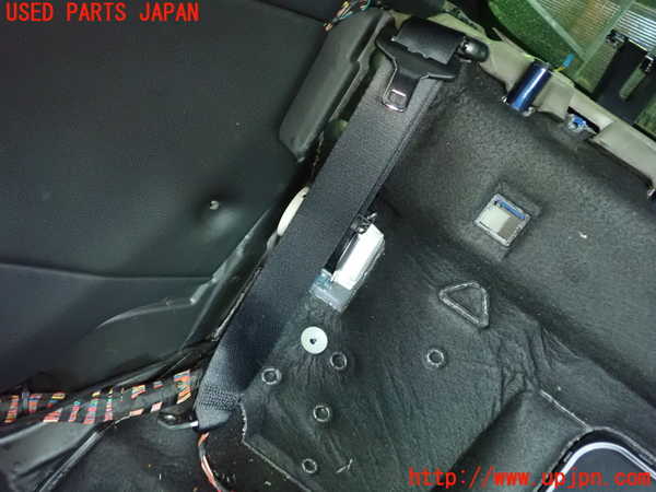 1UPJ-24097155]BMW 630i クーペ E63(EH30)右2列目シートベルト 中古_m0001.jpg