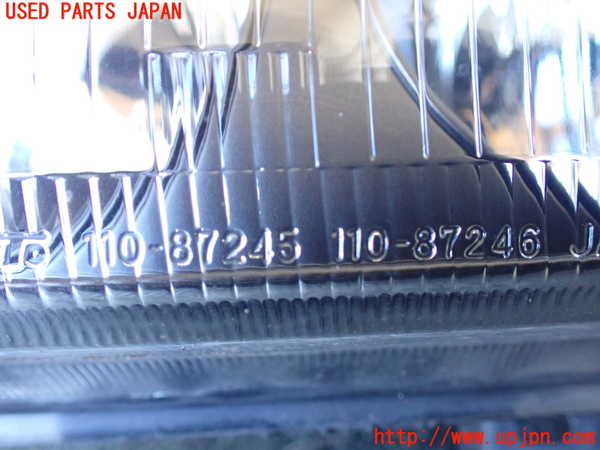 1UPJ-24101132]デリカ スペースギア(PD6W)左ヘッドライト ハロゲン 中古_m0004.jpg