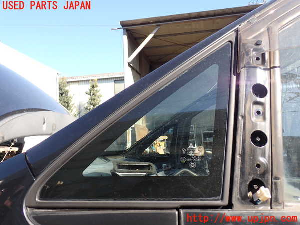 1UPJ-24101202]デリカ スペースギア(PD6W)左フロント三角窓ガラス M213 中古_m0001.jpg