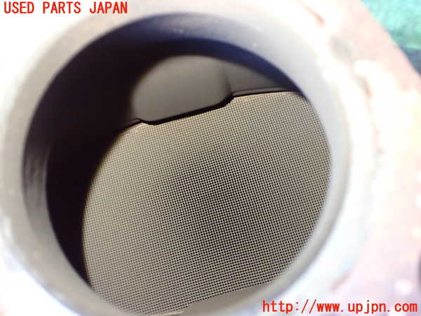 1UPJ-24102661]デリカ スペースギア(PD6W)触媒1 中古_m0003.jpg