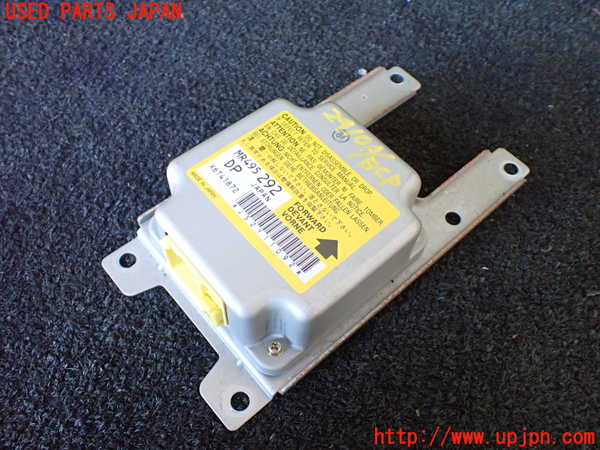 5UPJ-24106145]デリカ スペースギア(PD6W)エアバッグコンピューター 中古_m0001.jpg