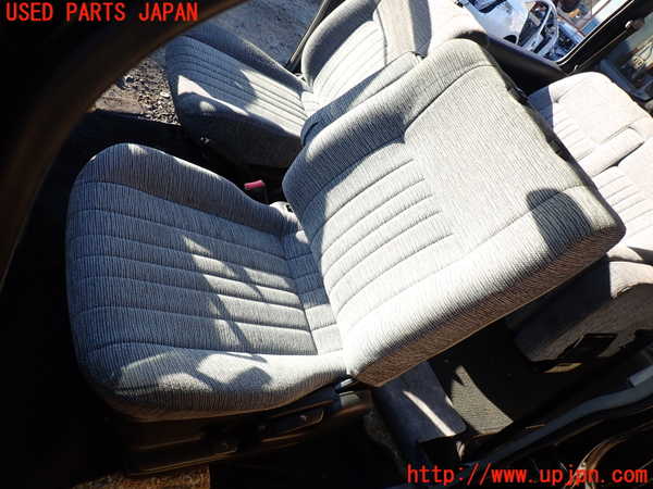 5UPJ-24107065]デリカ スペースギア(PD6W)助手席シート 中古_m0001.jpg