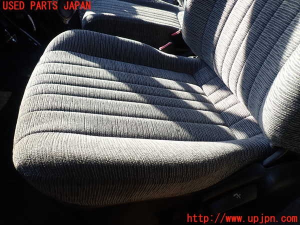 5UPJ-24107065]デリカ スペースギア(PD6W)助手席シート 中古_m0003.jpg