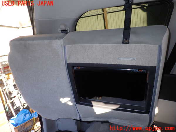 1UPJ-24107265]デリカ スペースギア(PD6W)左3列目シート 中古_m0005.jpg