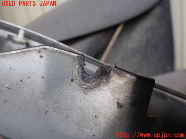 5UPJ-24111444]ハイラックスサーフ(KZN185W)右後オーバーフェンダー 中古_m0003.jpg