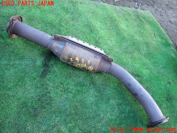 1UPJ-24112661]ハイラックスサーフ(KZN185W)触媒1 中古_m0001.jpg
