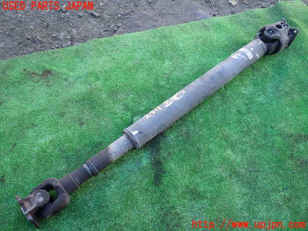 1UPJ-24113410]ハイラックスサーフ(KZN185W)リアプロペラシャフト 中古_m0001.jpg